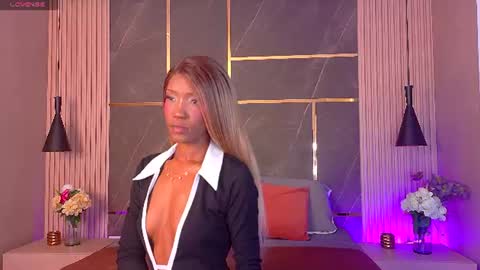 Snapshot of charlottebrandt_ chatting on 06.19.26 charlottebrandt_ online show from 06.19.26