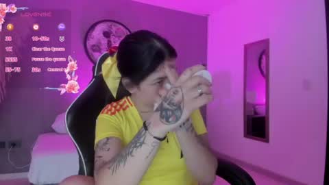 Charlottee online show from 06.18.26