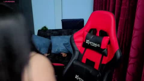 Snapshot of charlottee_lovee69 chatting on 02.12.26 Natalia online show from 02.12.26