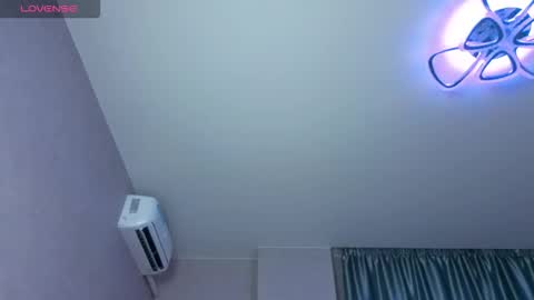 Snapshot of charlotteharuko chatting on 12.13.25 charlotteharuko online show from 12.13.25