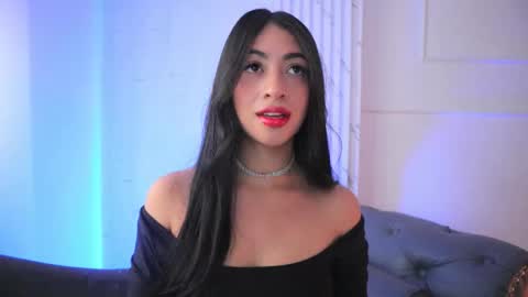 Lauren Rus online show from 11.24.25