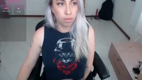 charlottezoe online show from 12.04.24