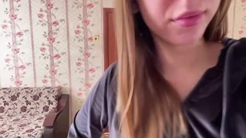 Kate online show from 04.15.26