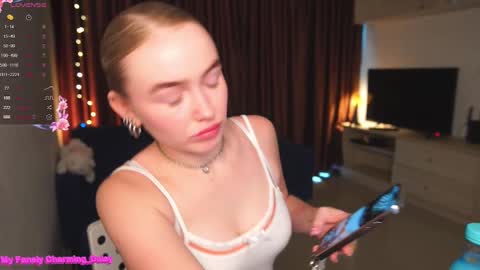 my fansly Charming daisy              My Wishlist  for new toys     online show from 02.28.25