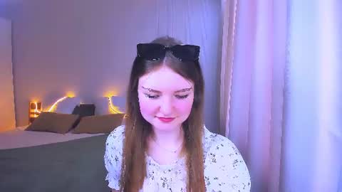 Im Eva online show from 06.13.26
