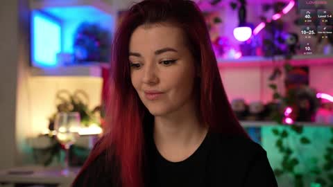 Snapshot of charmings_054 chatting on 01.12.25 Belle and Miley online show from 01.12.25