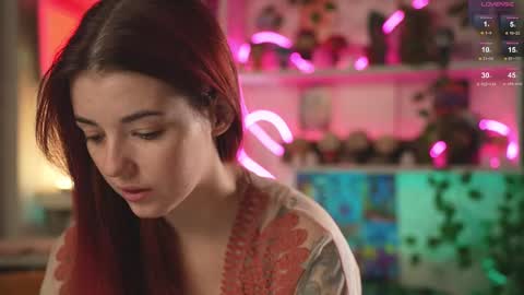 Snapshot of charmings_054 chatting on 02.23.25 Belle and Miley online show from 02.23.25