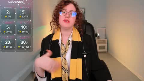 Snapshot of charmygrace chatting on 12.07.24 Grace online show from 12.07.24