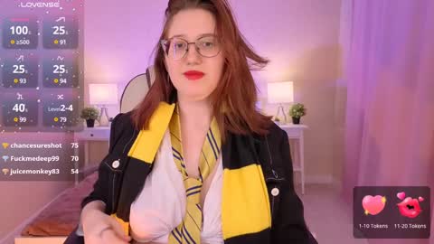 Snapshot of charmygrace chatting on 12.16.24 Grace online show from 12.16.24