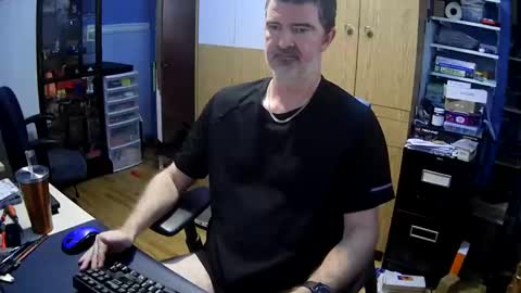 Snapshot of chatandfun666 chatting on 10.06.25 wanaBeYourToy online show from 10.06.25