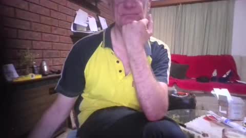 We Chat online show from 01.16.25