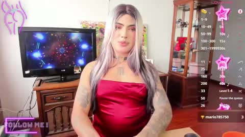 Sophie  online show from 02.24.25