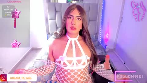 Sophie  online show from 09.28.25