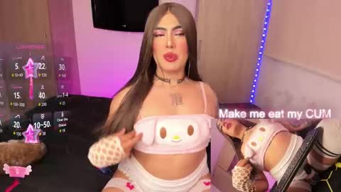 Sophie  online show from 03.23.26