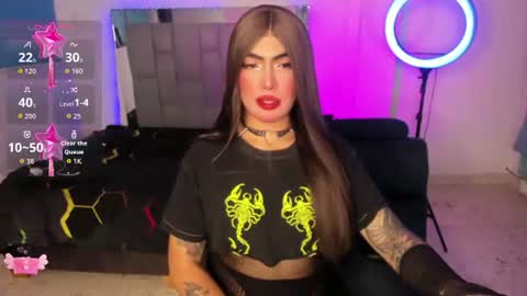 Snapshot of chaturmodels chatting on 07.27.26 Sophie online show from 07.27.26
