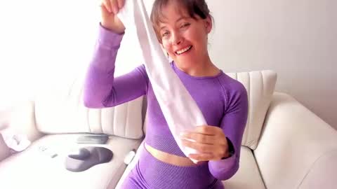 Snapshot of cheek_chic12 chatting on 01.23.25 Regina Phalange online show from 01.23.25