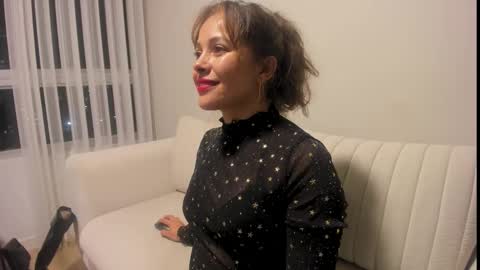 Snapshot of cheek_chic12 chatting on 02.22.25 Regina Phalange online show from 02.22.25