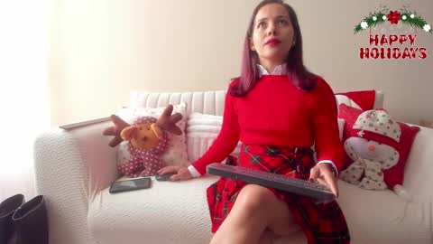 Snapshot of cheek_chic12 chatting on 12.22.25 Regina Phalange online show from 12.22.25