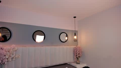 chelsea_bolton_ online show from 03.26.26