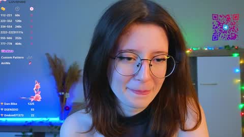 Mona online show from 01.31.25