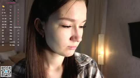 Snapshot of chelseafarro chatting on 05.31.26 Alice online show from 05.31.26