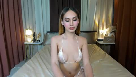 Snapshot of chelseariches chatting on 10.09.25 Hello ur lovely Chelsea online show from 10.09.25