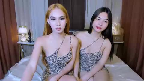 Snapshot of chelseariches chatting on 11.25.25 Hello ur lovely Chelsea online show from 11.25.25