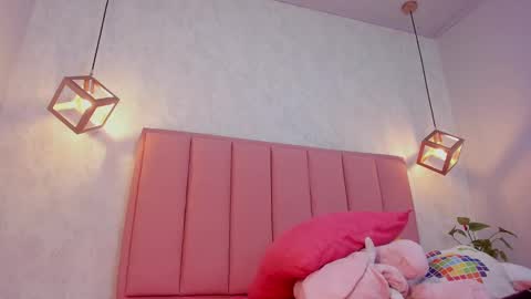 Camila  online show from 02.15.25