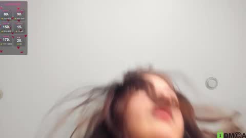 Snapshot of cherrry_p1e chatting on 10.18.25 Lola online show from 10.18.25