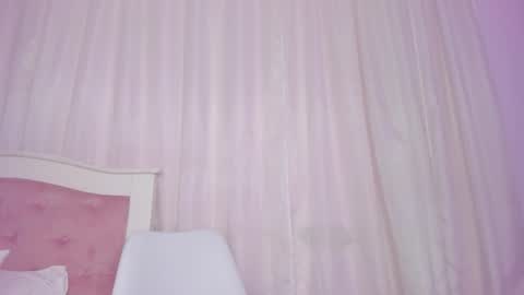 Snapshot of cherry_blossom1_ chatting on 11.25.25 Cherry online show from 11.25.25