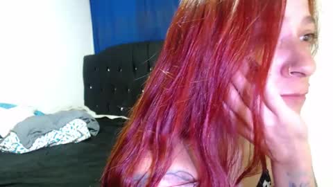 Snapshot of cherry_cam30 chatting on 01.14.25 cherry aleja online show from 01.14.25