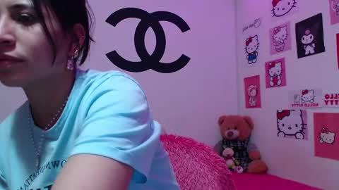 Nezumy Rey  online show from 02.01.25