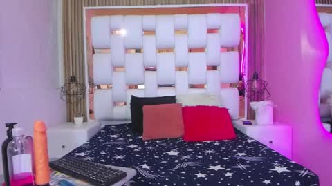 Cherry Mew and jean online show from 02.21.25