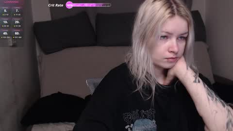 Snapshot of cherry_night666 chatting on 12.16.25 Morty online show from 12.16.25