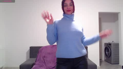 Snapshot of cherry_pie95 chatting on 12.06.24 Sherry online show from 12.06.24