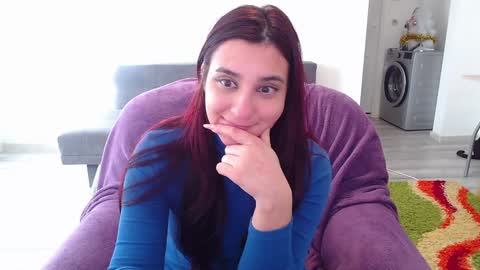 Snapshot of cherry_pie95 chatting on 01.08.25 Sherry online show from 01.08.25