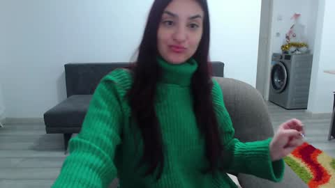 Snapshot of cherry_pie95 chatting on 01.22.25 Sherry online show from 01.22.25
