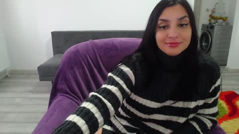 Snapshot of cherry_pie95 chatting on 01.27.25 Sherry online show from 01.27.25