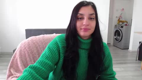 Snapshot of cherry_pie95 chatting on 02.12.25 Sherry online show from 02.12.25