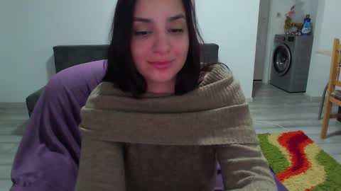 Snapshot of cherry_pie95 chatting on 03.05.25 Sherry online show from 03.05.25