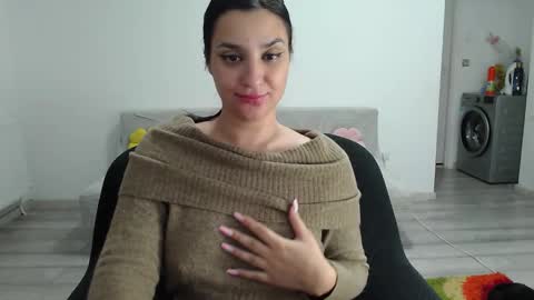 Snapshot of cherry_pie95 chatting on 10.17.25 Sherry online show from 10.17.25
