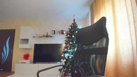 mayra online show from 01.25.25