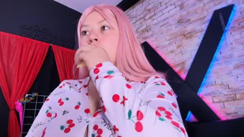     online show from 04.10.26