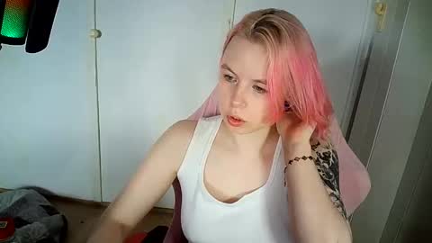 cherrybaby_0 online show from 06.11.26