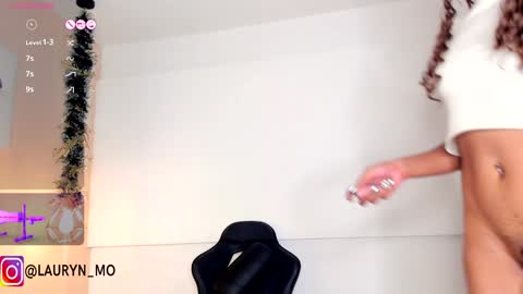 Cherry Lady online show from 01.11.25