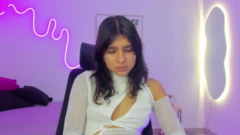 C H E R R Y online show from 10.05.25