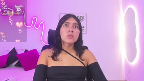 C H E R R Y online show from 10.08.25