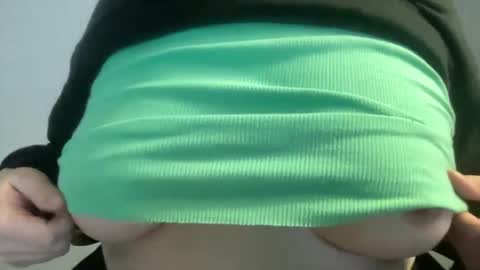 Snapshot of cherryjune chatting on 02.03.25 CherryJune online show from 02.03.25