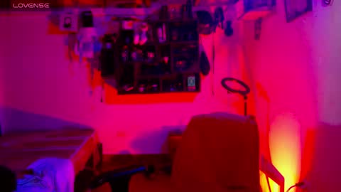 Snapshot of cherrywix chatting on 09.25.25 cherrywix online show from 09.25.25