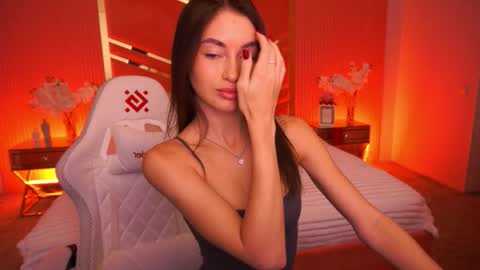 cherryylulu online show from 10.23.25